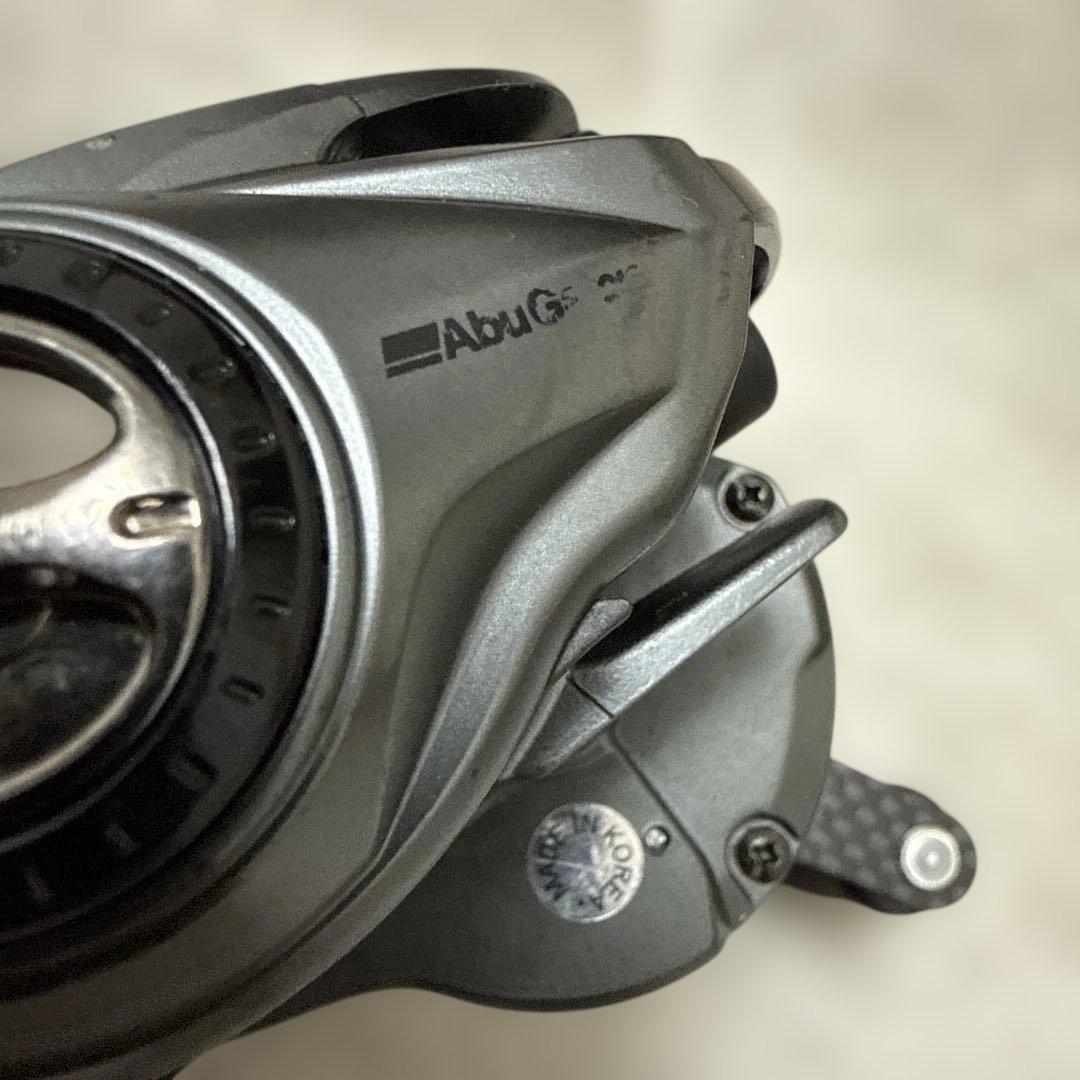 アブガルシア　ゼノン MG-X SHS-L8.3　ハイギア　左ハンドル