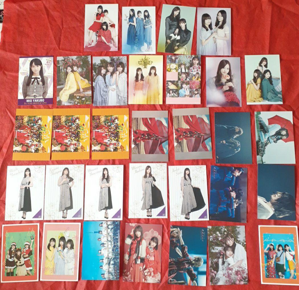 タレントグッズ400点以上のセットポストカード、ステッカー、コースター、色紙等