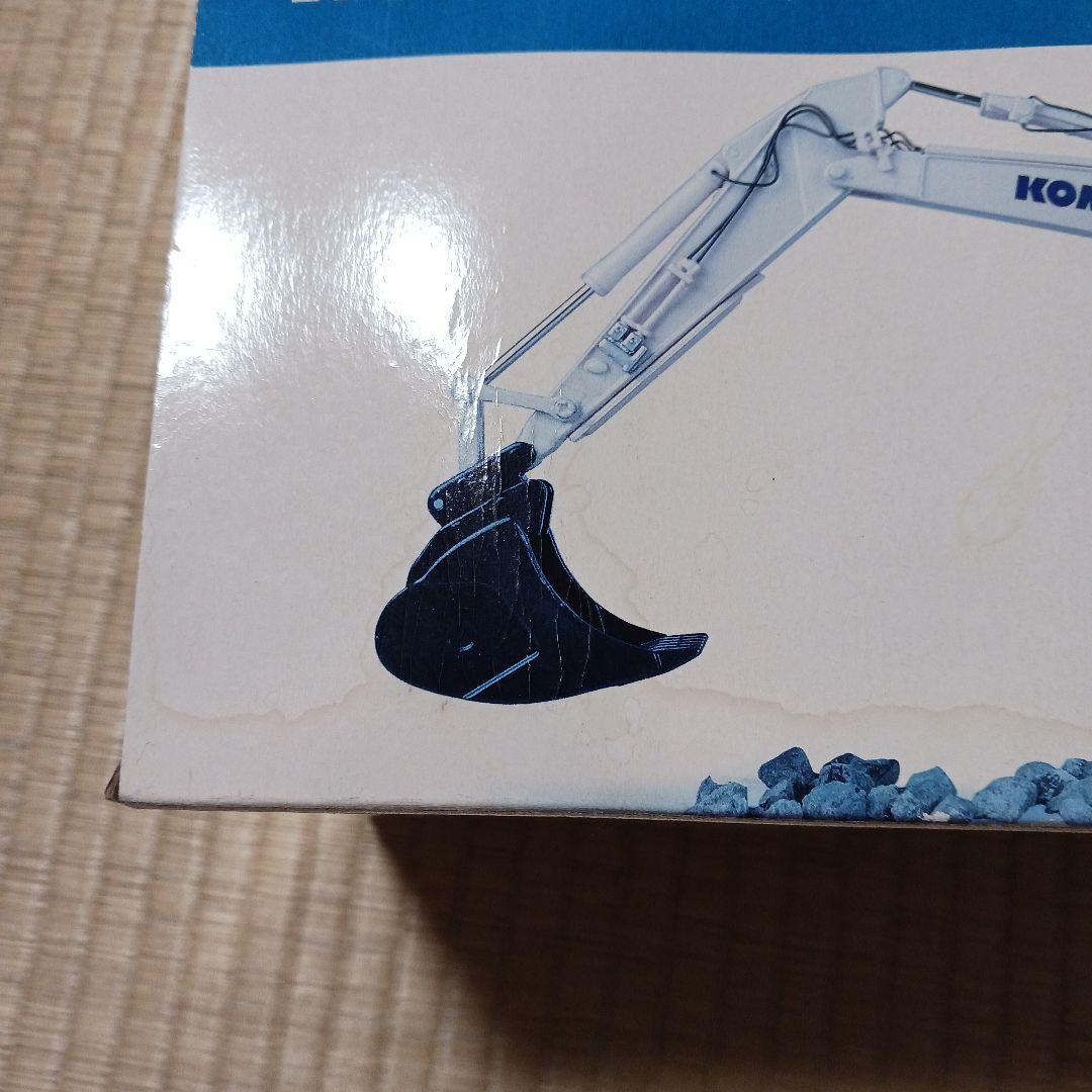 KOMATSU コマツ　PC490LC-11 1:50SCALE
