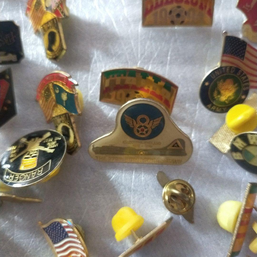 昔のピンバッチ3