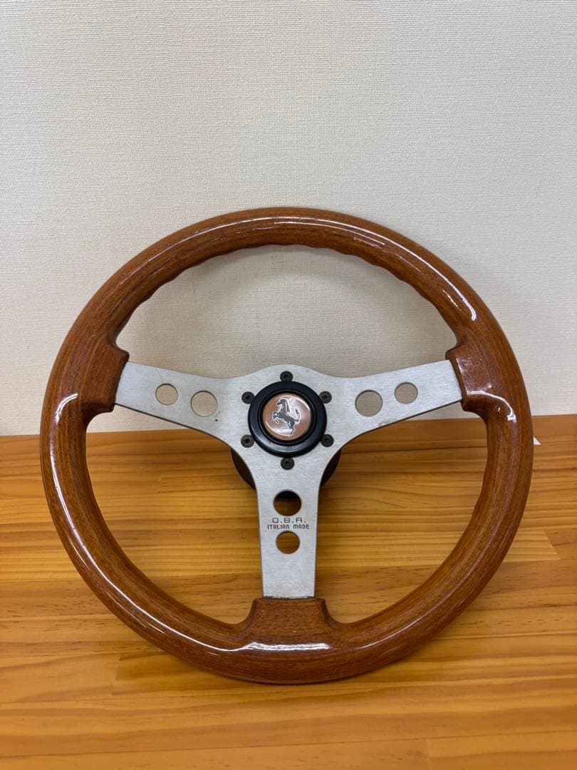 Ｏ.Ｂ.Ａ.イタリア製 ウッドステアリング３４センチ小径