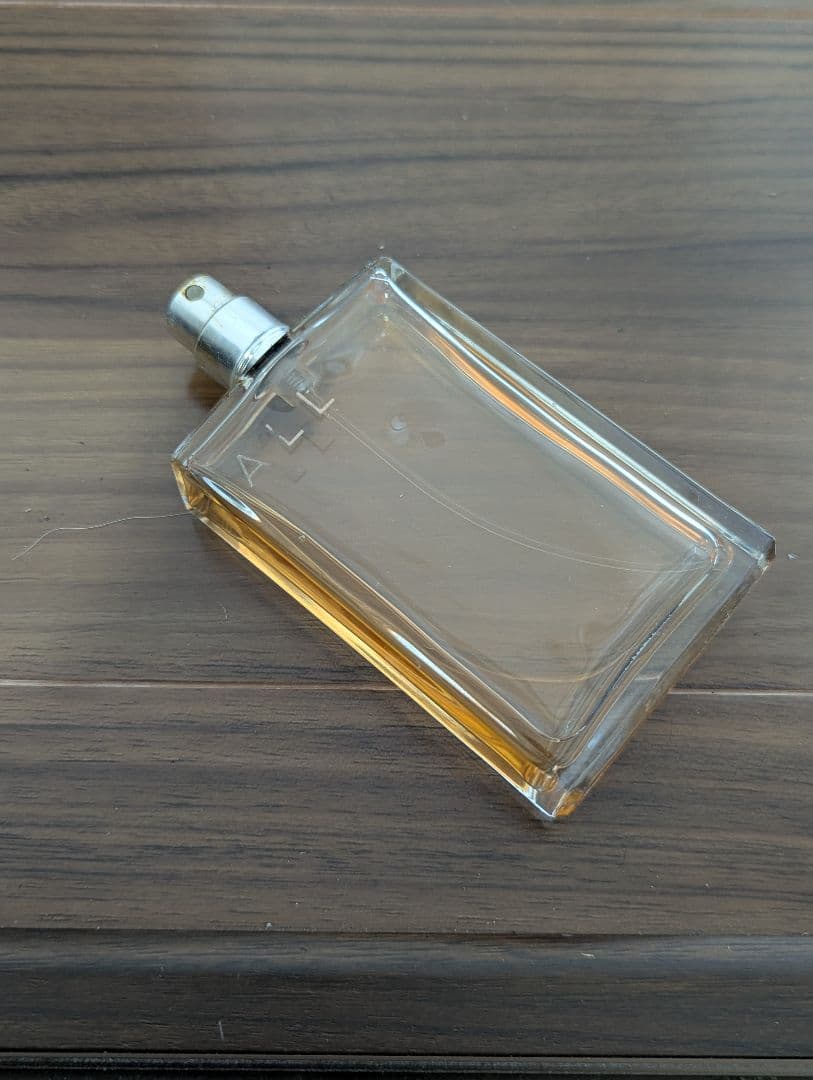 使いかけ/香水/ディオール、シャネルの文字ありますが…