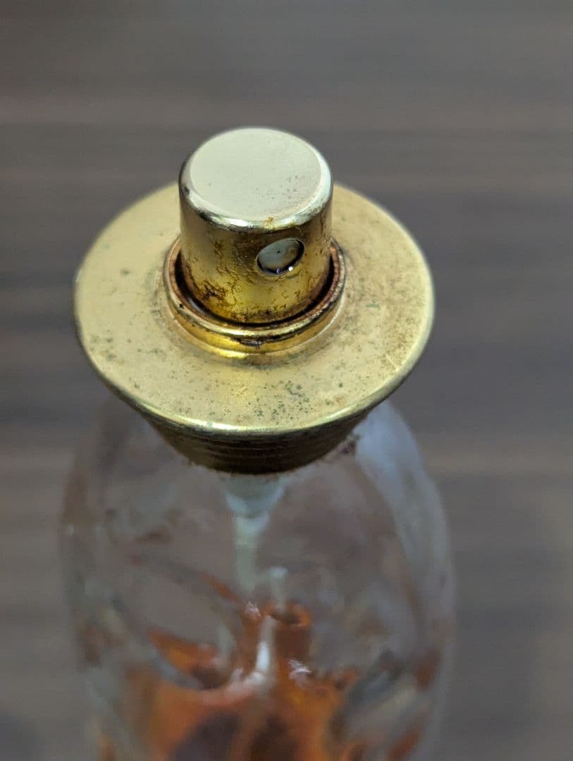 使いかけ/香水/ディオール、シャネルの文字ありますが…