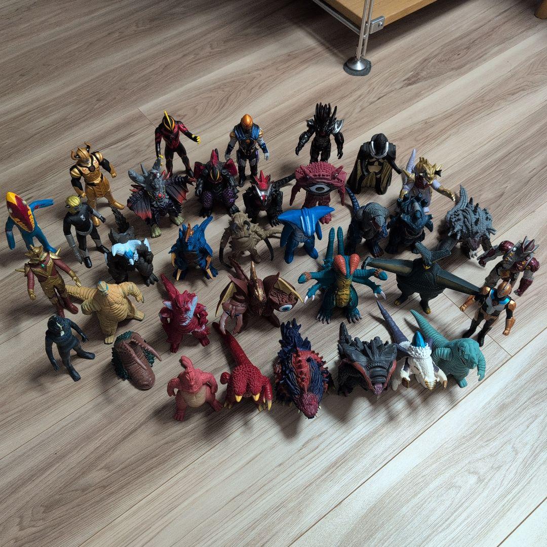 ウルトラマンシリーズ 怪獣フィギュア 35体　セット