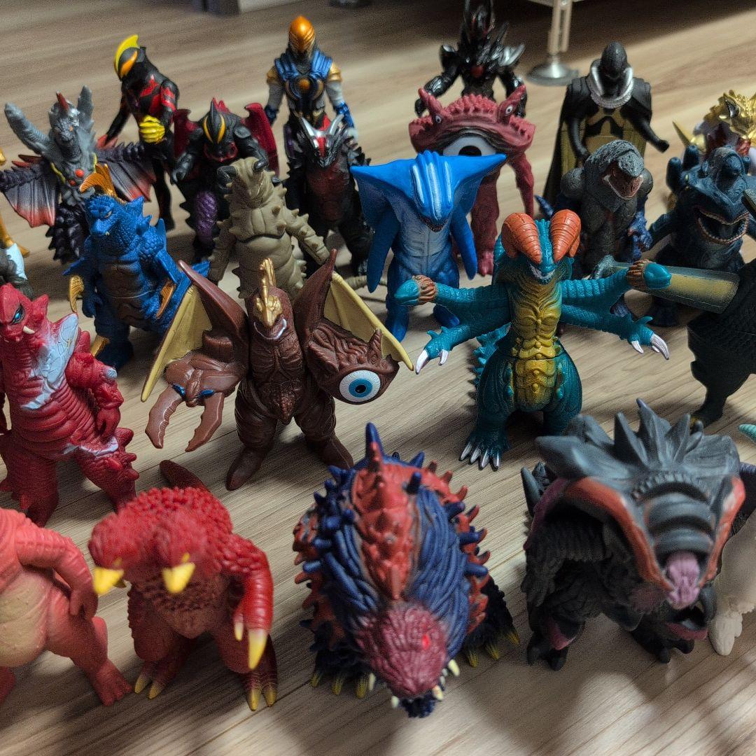 ウルトラマンシリーズ 怪獣フィギュア 35体　セット
