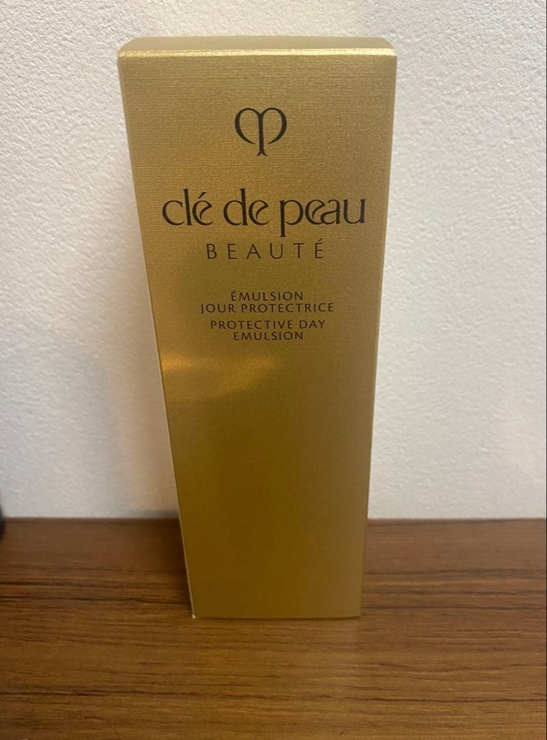 クレドポーボーテ エマルションプロクトゥリスジュール リニューアル