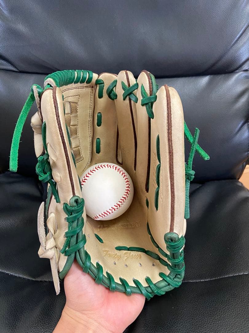 手塚公康　44 forty four 野手用グローブ