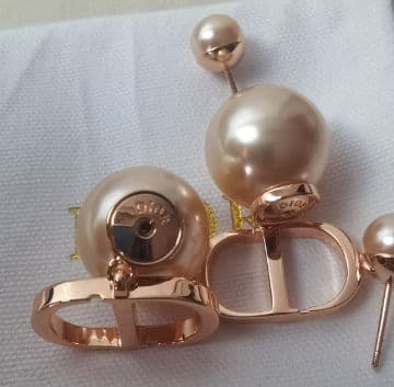 美品 Dior CD パール ピアス ベビーピンク
