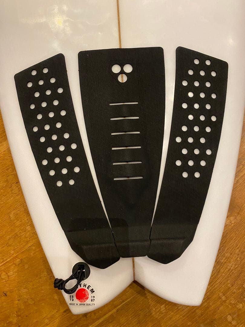 lost RNF96 5.8 32L リペアなし　美品