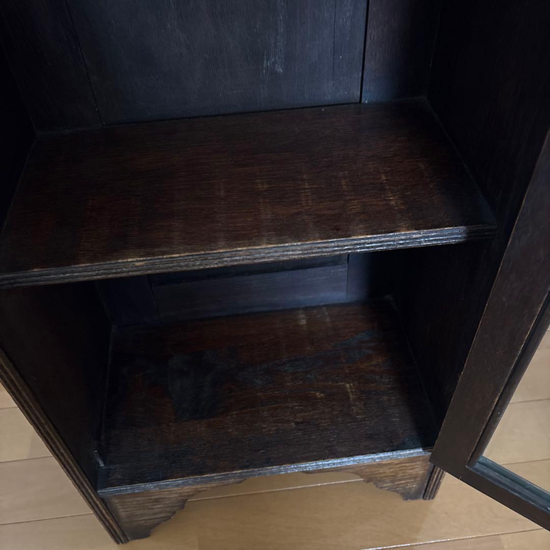 イギリスアンティーク　飾り棚　本棚　ガラス扉　オーク材