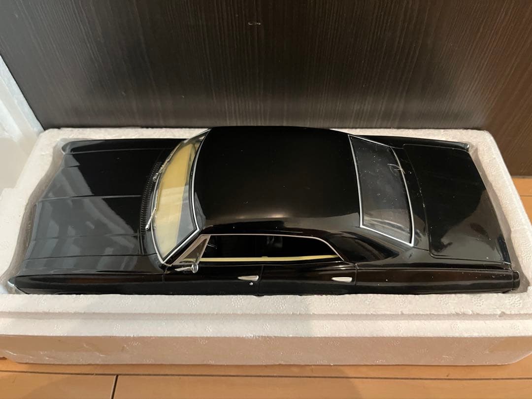 ドラマ[スーパーナチュラル]1967 インパラ 1/18 ミニカー激レア！美品！