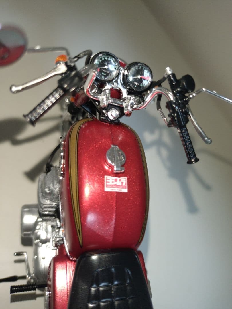 アオシマバイクシリーズプラモデル完成品ホンダCB750Customクリアケース付