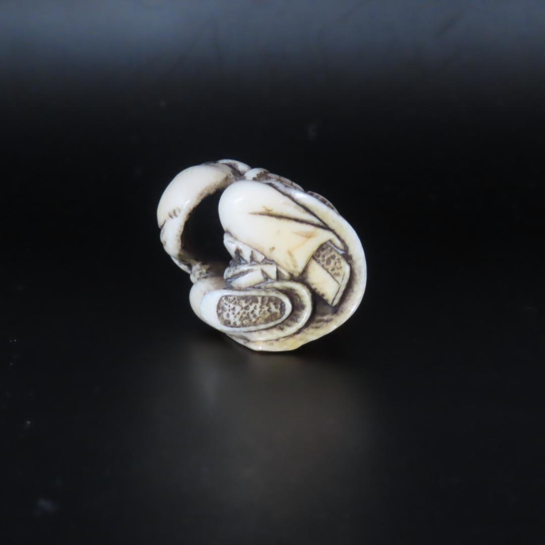 牧童と牛図蒔絵印籠（根付　唐子とひょっとこ面）