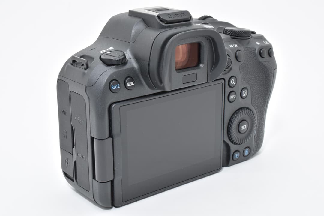 ■ほぼ新品■ キヤノン EOS R6 Mark II #C699