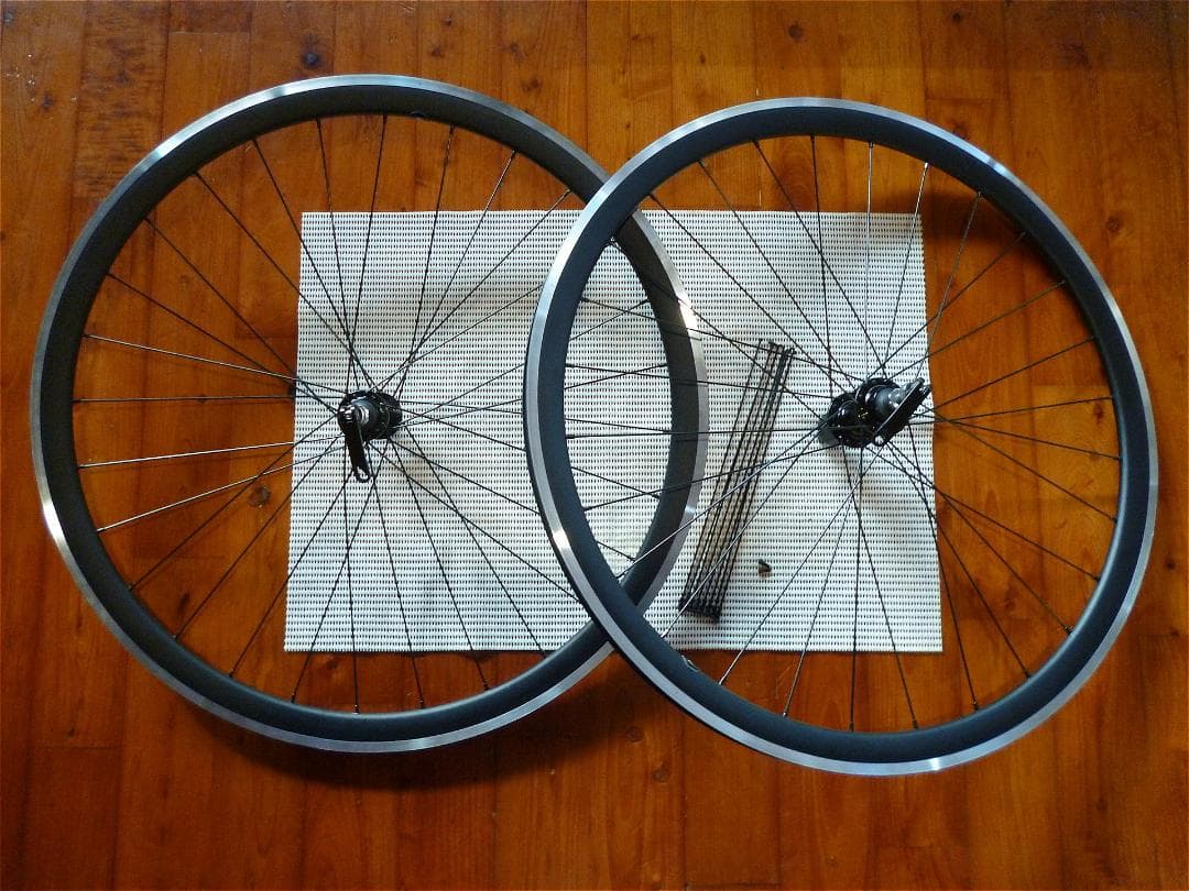 ＞ ジャイアント純正 ホイール 700C 10速 リムブレーキ 前後