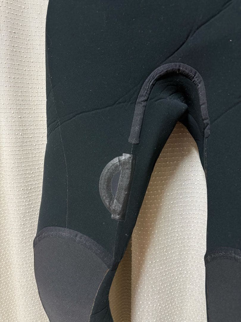 DELPHI（デルフィー)3×2mm フルスーツ レディース Mサイズ 相当