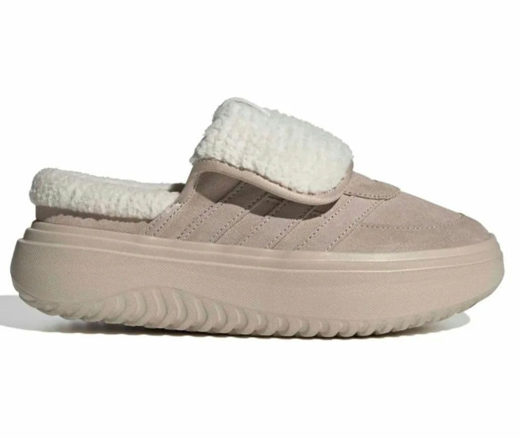 大人気★adidas★アディダス★24.5㎝★ボア付き★ミュール★ベージュ