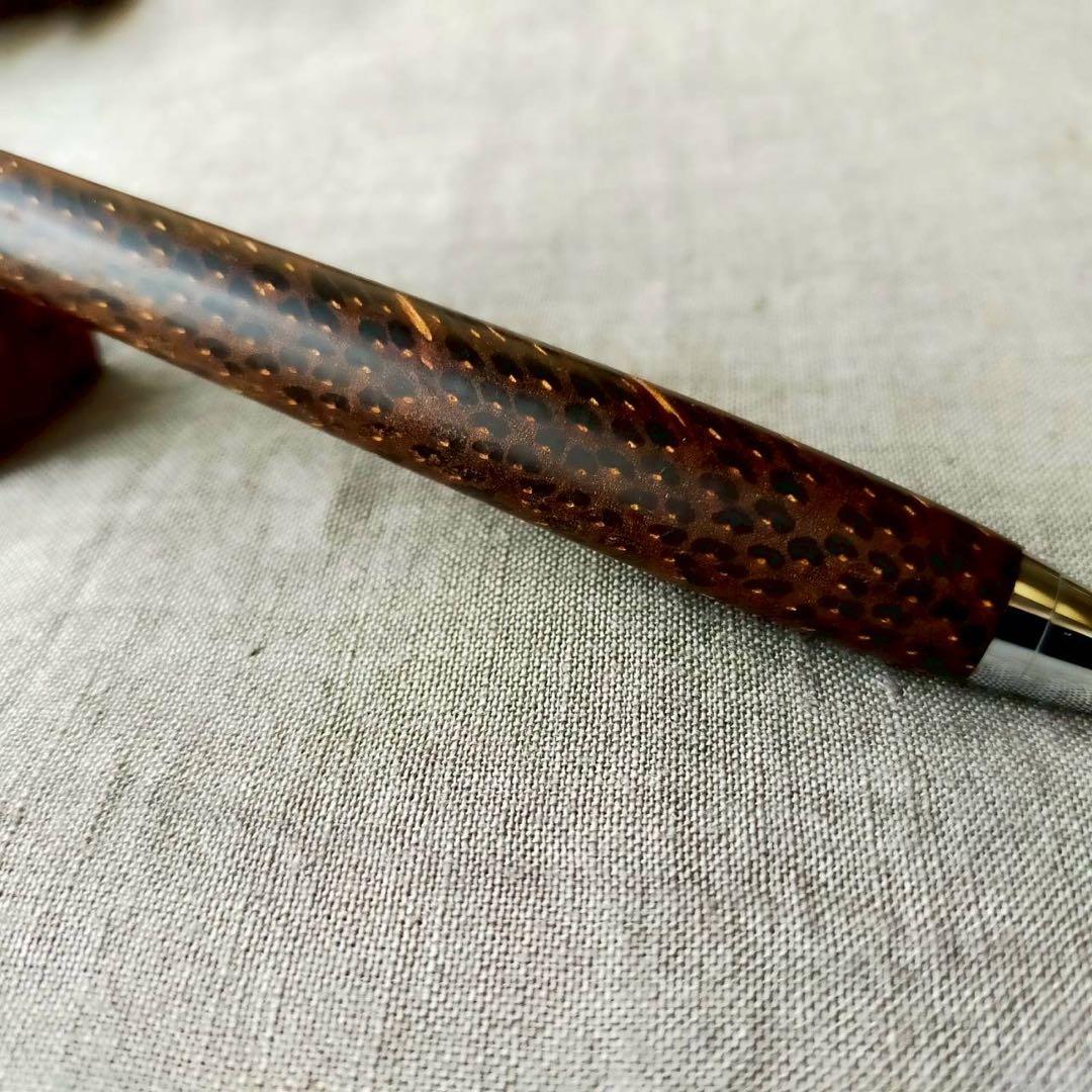クジャクヤシ　ハンドメイド　木軸ボールペン　G2　天然木　シルバー