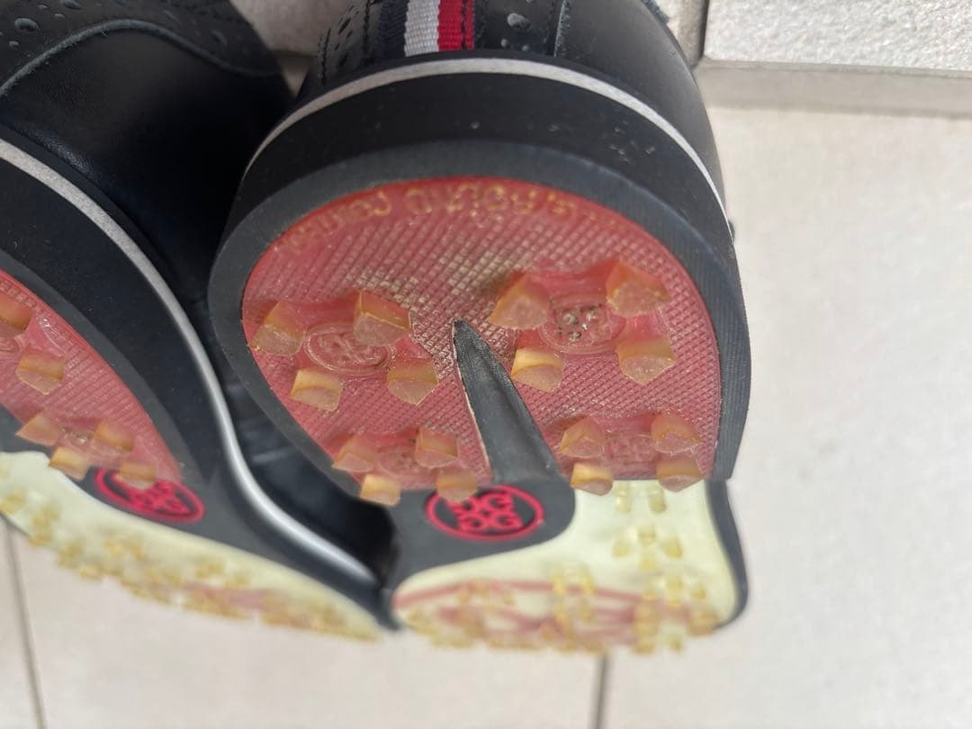 美品G/FOREメンズ牛革レザーガリバンダースパイクレス　ゴルフシューズ　箱あり