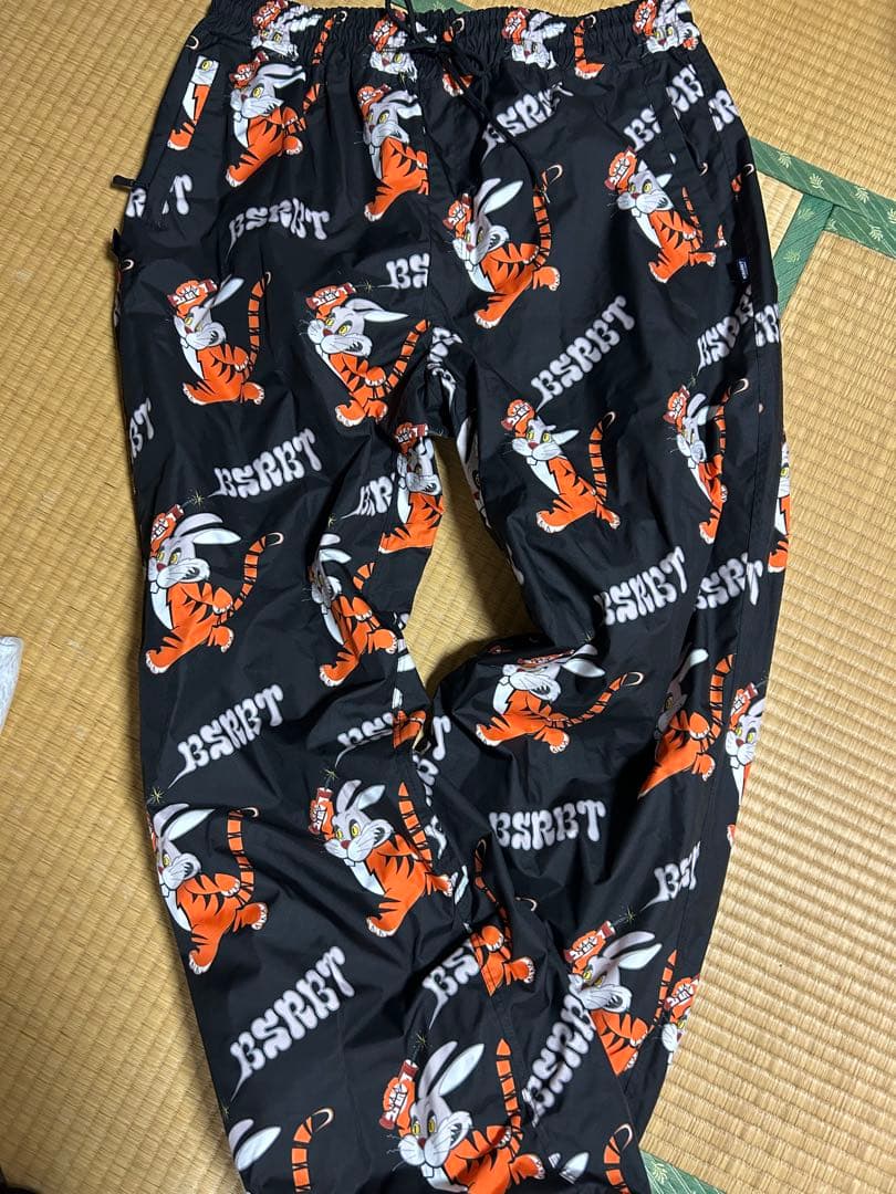 美品 BSrabbit 3L スノーボードウェア スノーボードパンツ