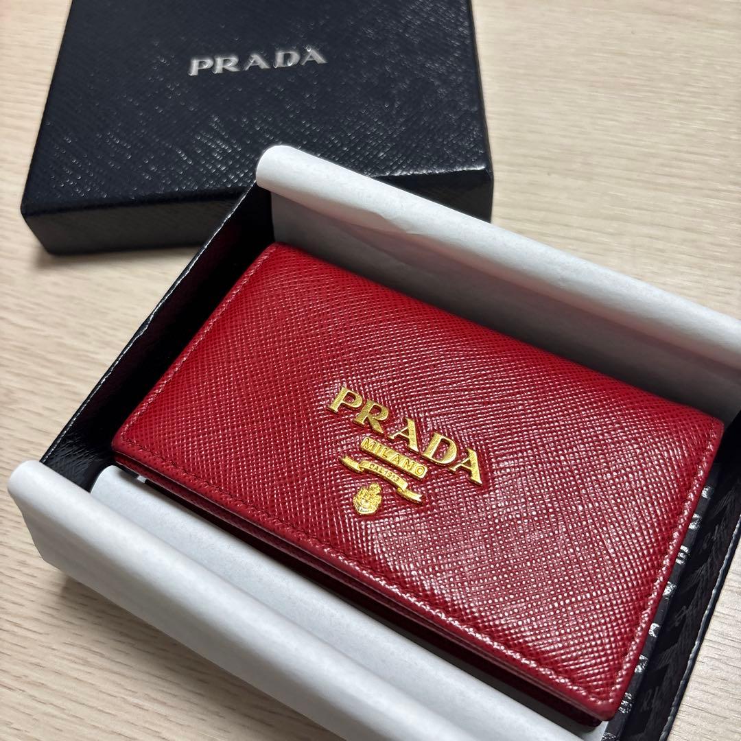 値下げ☆PRADA サフィアーノ　カードケース　赤