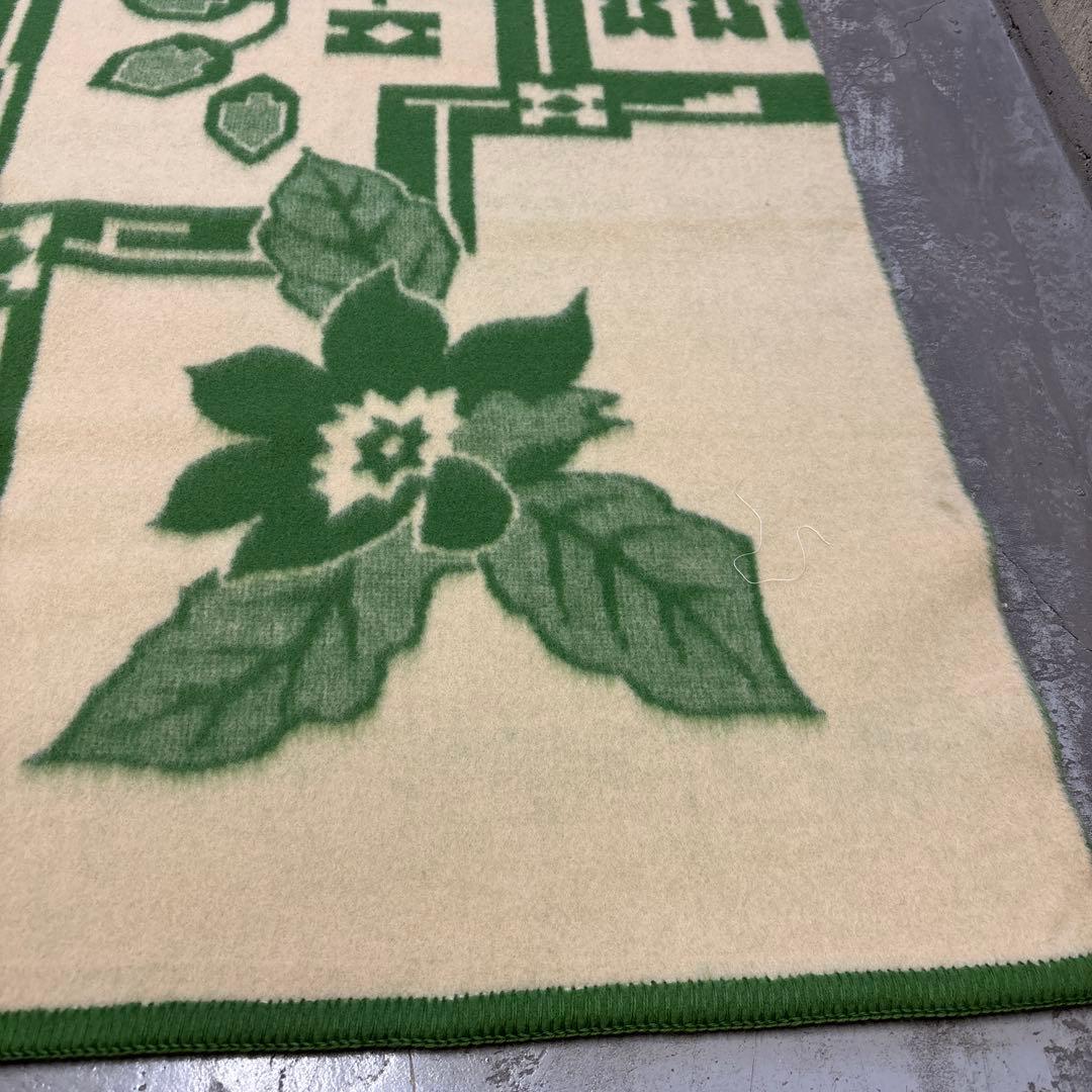 未使用品　80s アクリル100% 昭和レトロ　ニッケ毛布　186×141