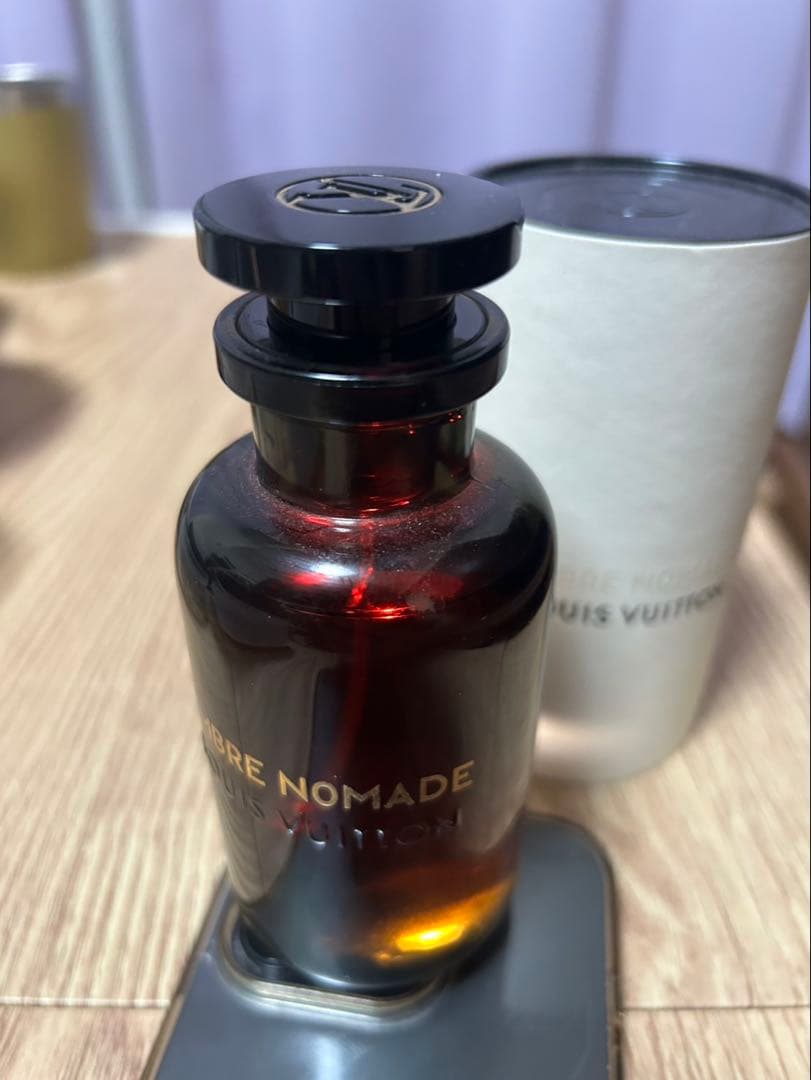 LOUIS VUITTON OMBRE NOMADE 香水