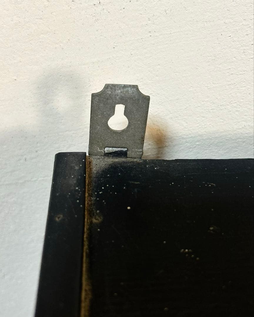 昭和初期 壁掛けガラス飾り棚｜黒塗り木製 薄型 軽量 古家具 アンティーク