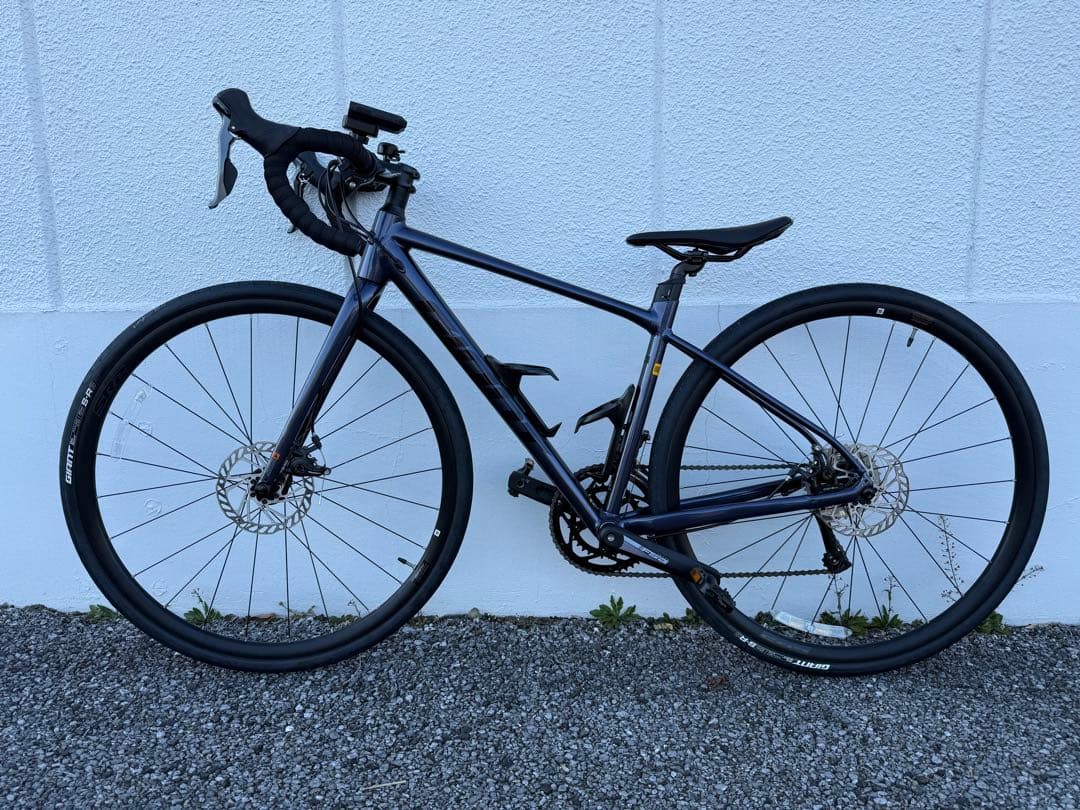 【定価¥159500極美品2025年最新】GIANT CONTEND AR 4