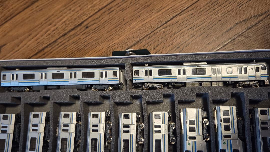 KATO E217系 横須賀線•総武線(新色) 11両セット