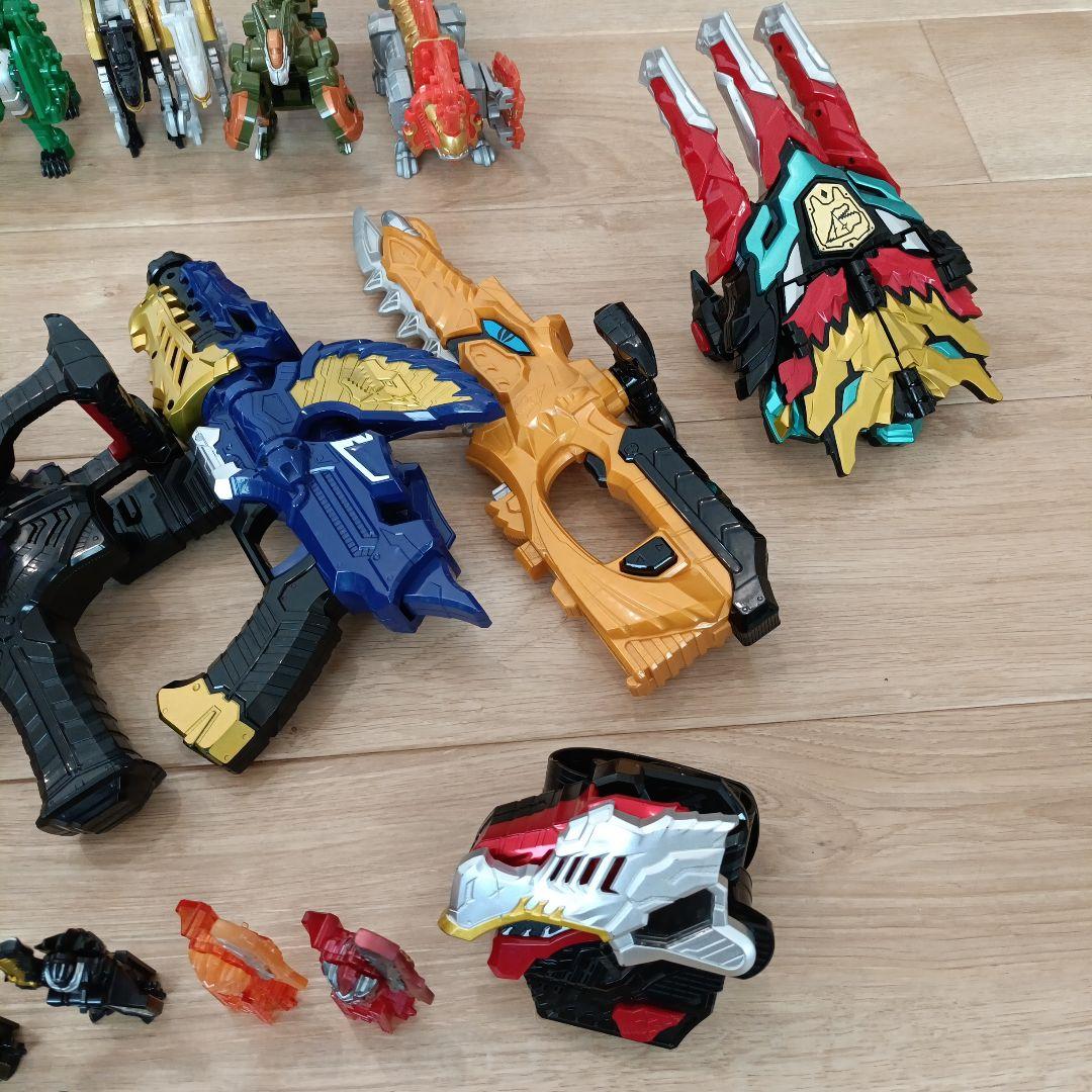 リュウソウジャー 大量セット 武器付き