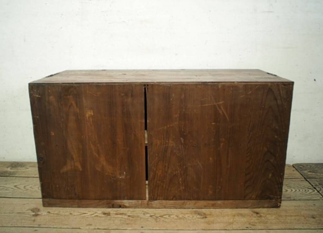 1079 アンティーク　収納棚　飾り棚　和箪笥　サイドボード　テレビ台　レトロ