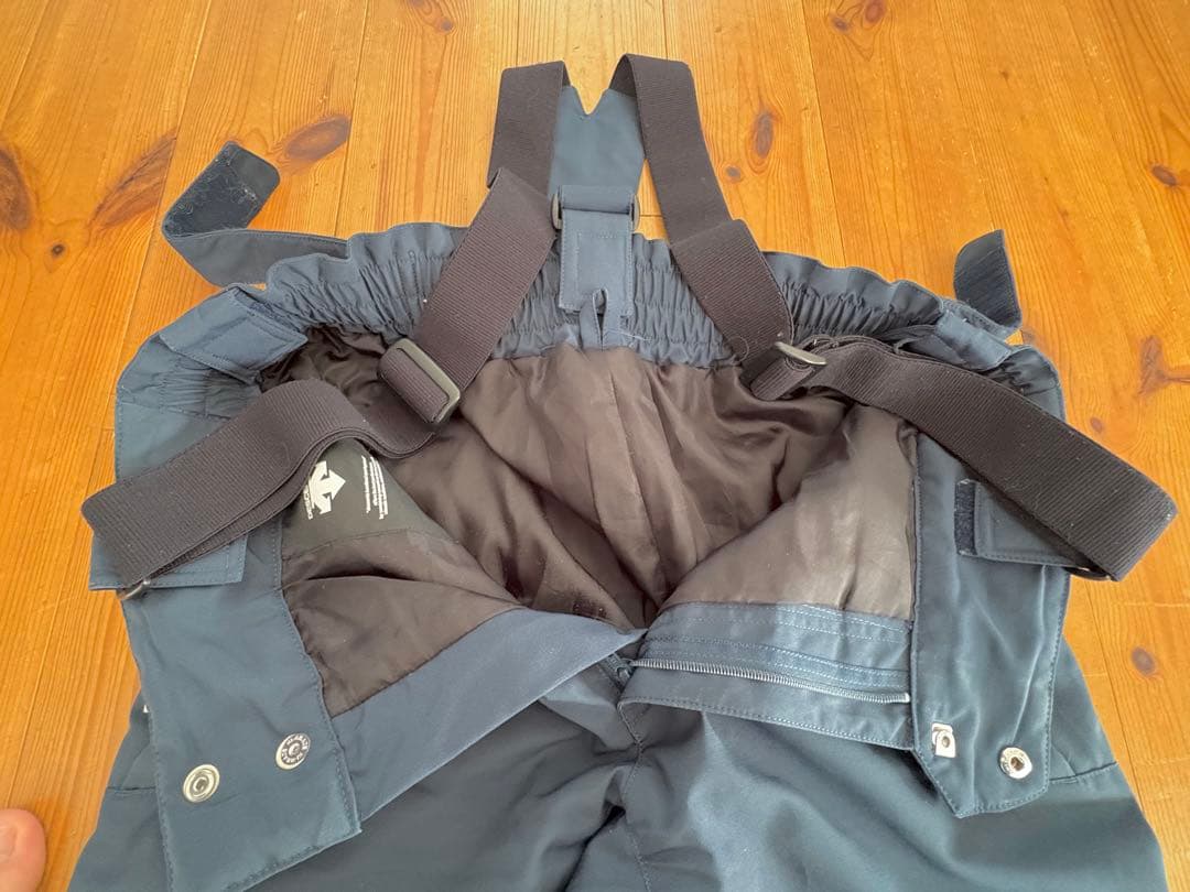 さち 様DESCENTE HEAT NANI デサント　スノーボードウェアセット