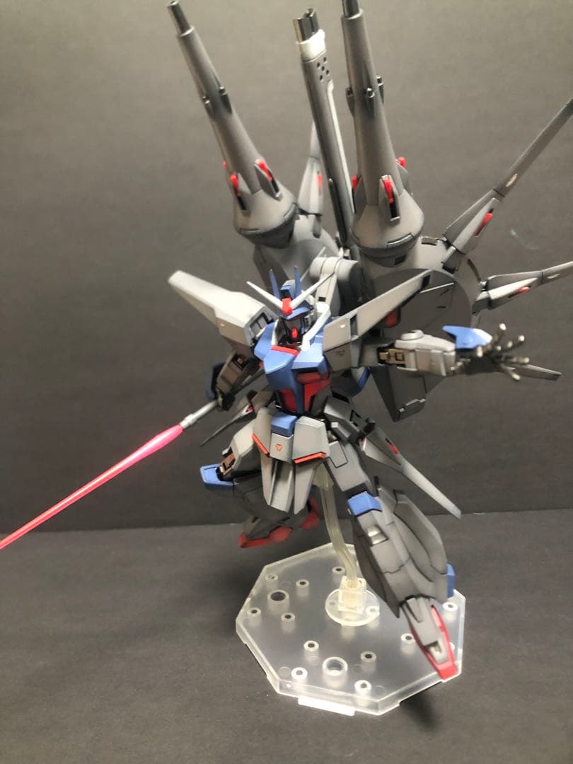 ガンプラ　HG レジェンドガンダム　全塗装完成品　ガンダムSEED バンダイ