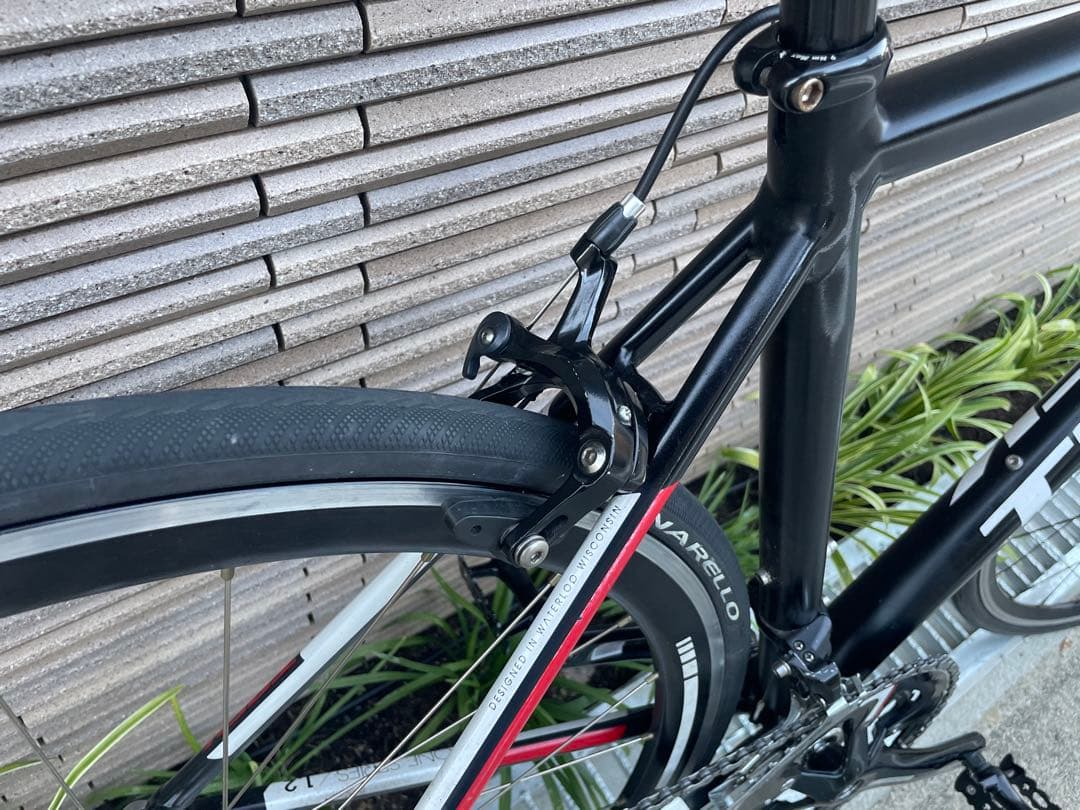 TREK ロードバイク完成車　SRAMコンポ［大阪手渡し歓迎］