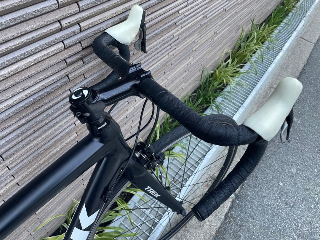 TREK ロードバイク完成車　SRAMコンポ［大阪手渡し歓迎］