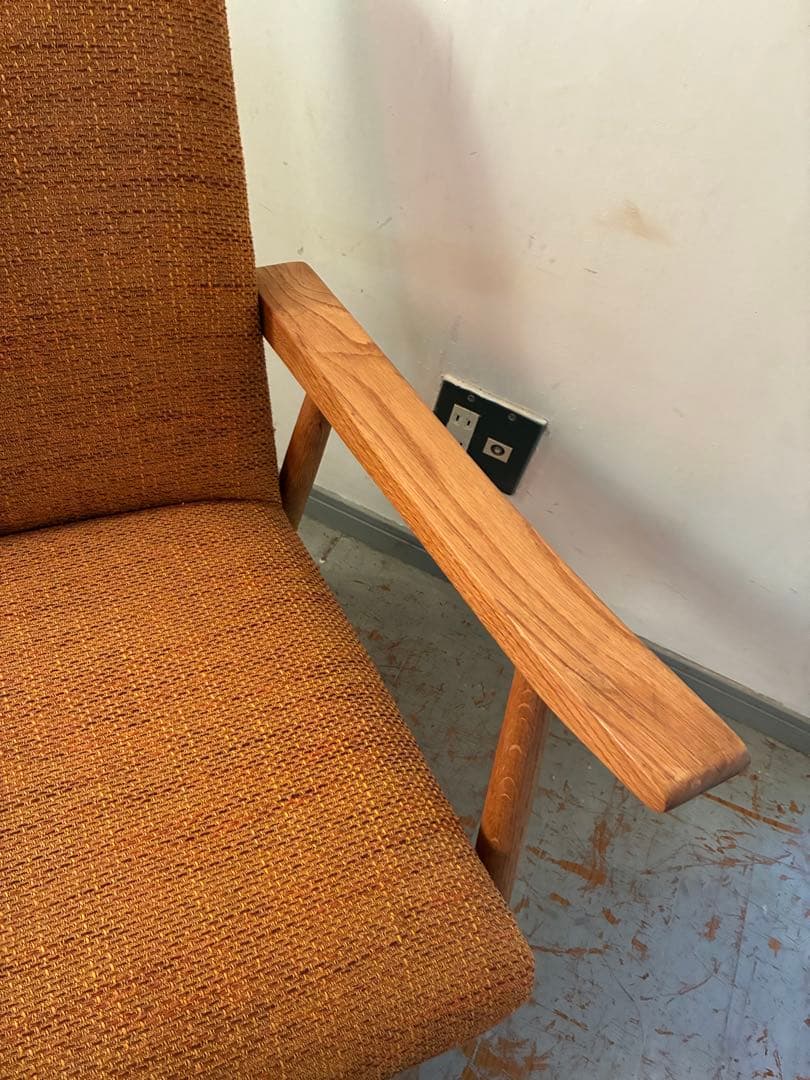 ハンス・J・ウェグナー チェア　GE260 リプロダクト　イエロー