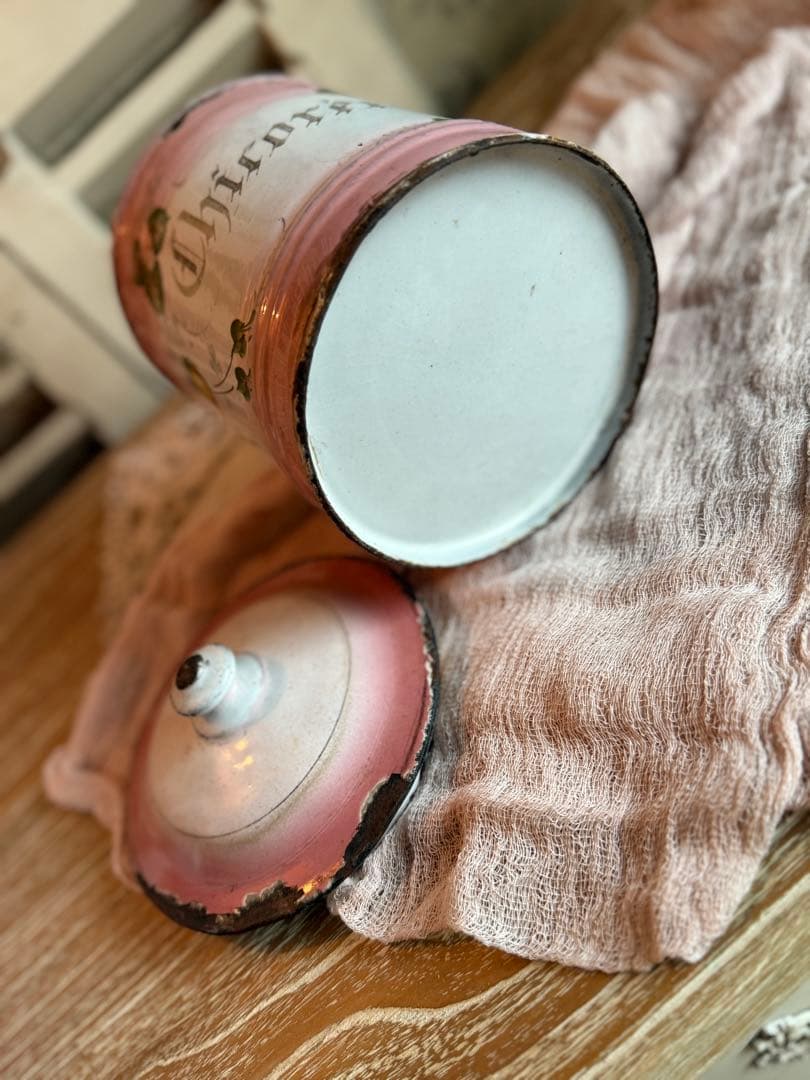 フランスアンティークホーロー激レアピンクの薔薇模様 Chicoréeキャニスター