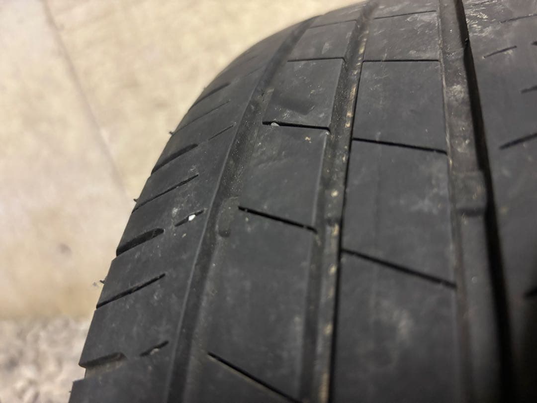 ① 送料込みにしました！　ダイハツ純正アルミホイール　　15インチ　2本のみ