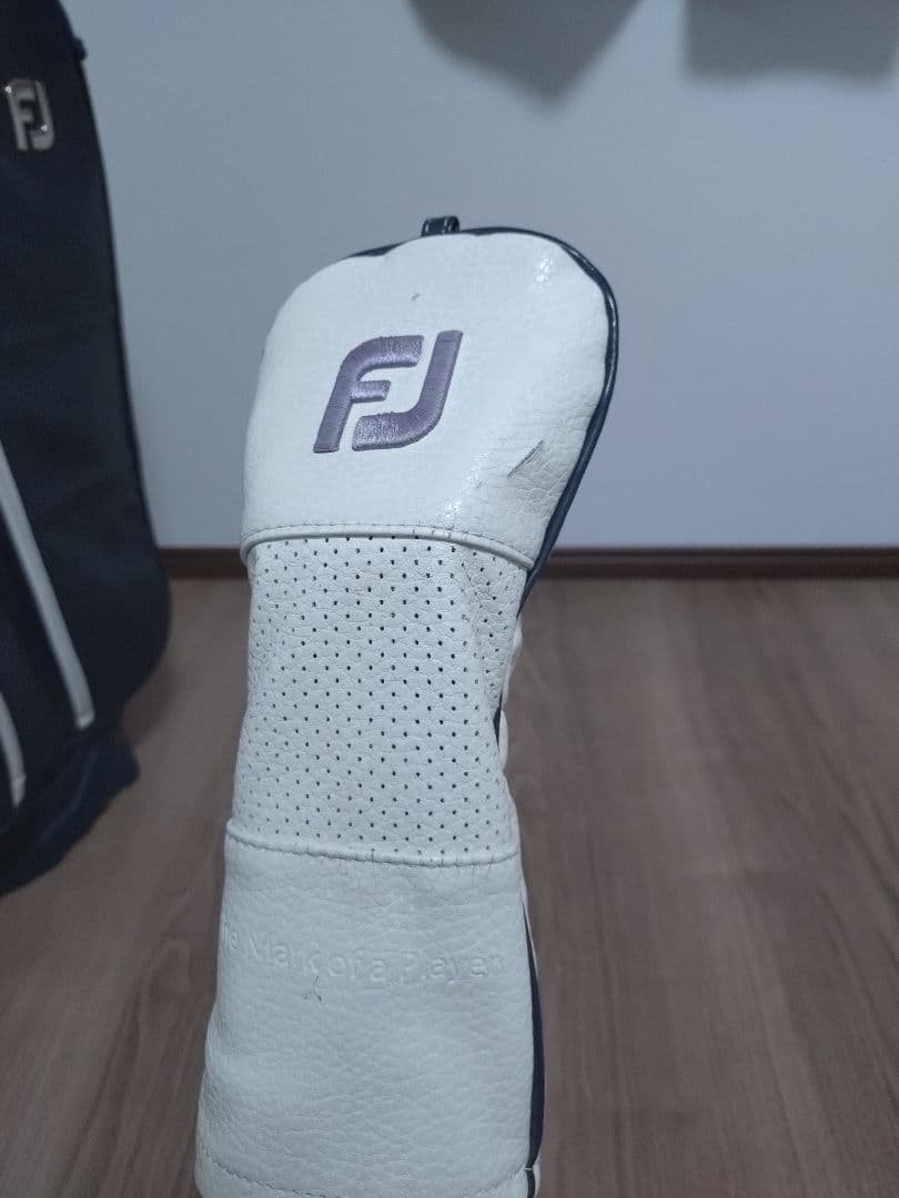 FJ フットジョイ　ネイビー キャディバッグ