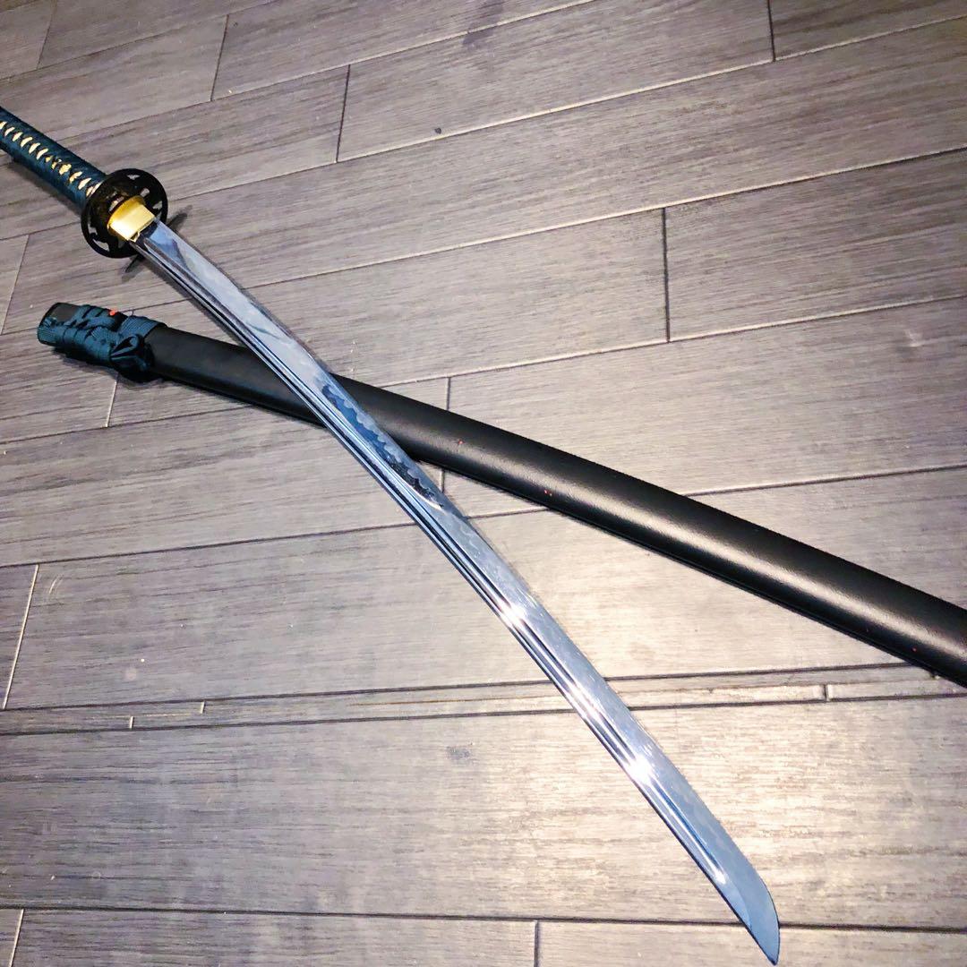 高級模造刀　居合刀　樋入り刀身　緑拵え　太刀　本格模造刀