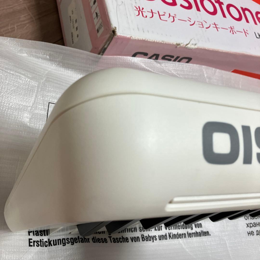 カシオ　CASIO 電子ピアノ　LK-320 光ナビゲーション