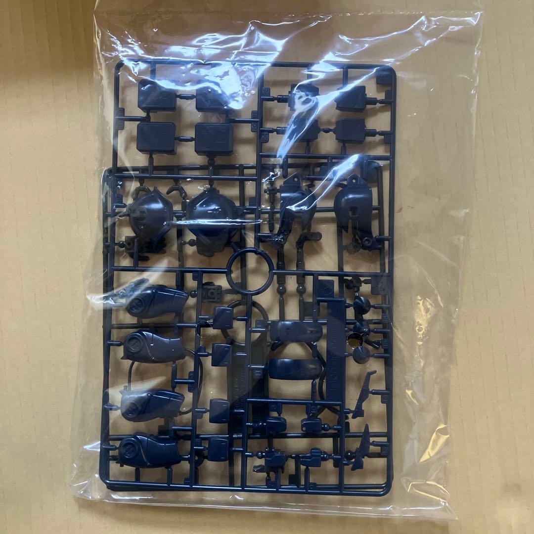 ぽ*こ様 MG MS-06R-1A ザク黒い三連星1/100 BANDAI