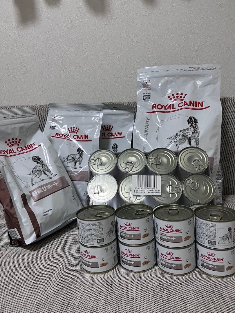 CANIN肝臓サポート未開封1k×3袋×1 と缶詰18コ