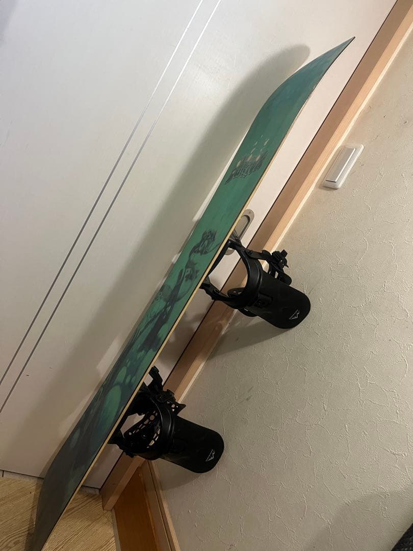 元気な中高生！BURTON custom 143cm 新品バインセット！