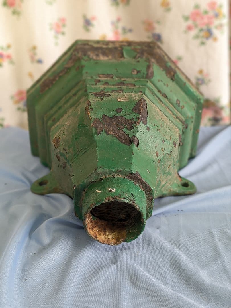 イギリス アンティーク 鉄製 壁掛けプランター 植木鉢 グリーン 525