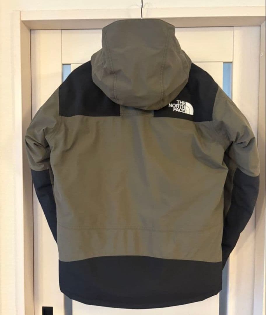 颯*パ様 【美品】THE NORTH FACE マウンテンダウンジャケットM ニ
