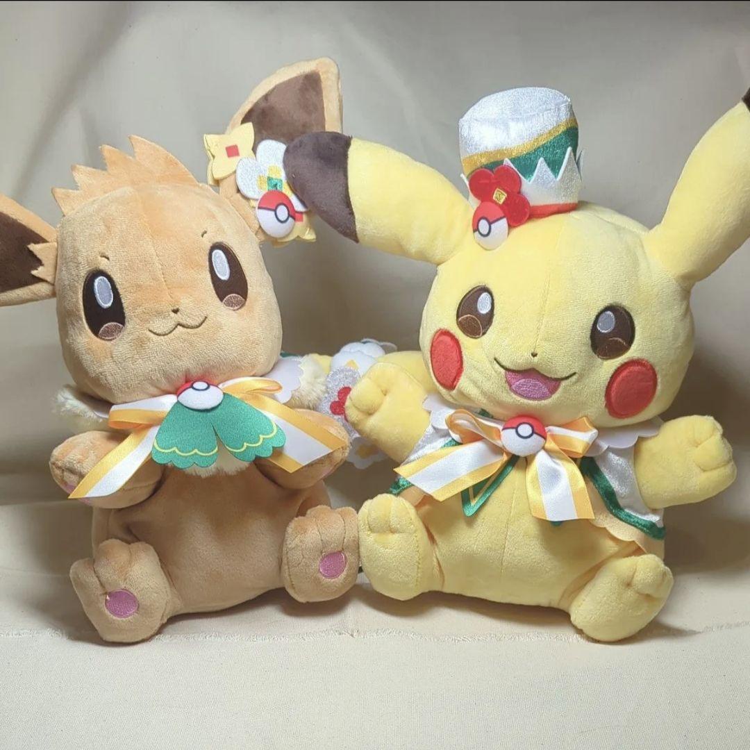 ポケパーク　カントー限定　ピカチュウ+イーブイ　パペットセット　カーニバル衣装