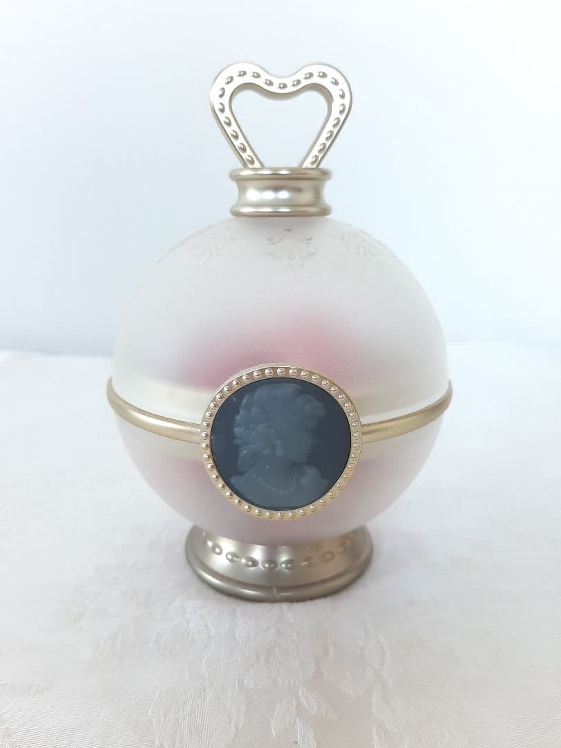 レ・メルヴェイユーズ ラデュレ フェイスカラー ローズ ラデュレ ポット