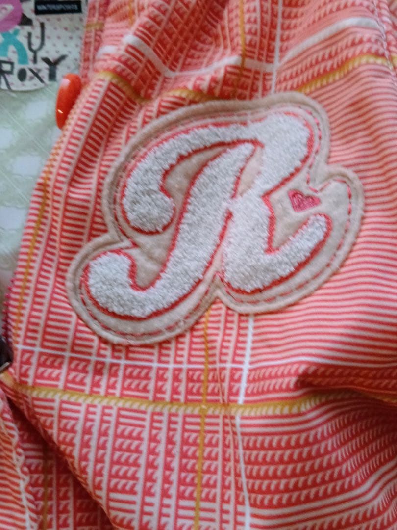 ROXYトップス＆ESTIVOサロペット【Ｍ〜L】上下セット＋ビーニー付き